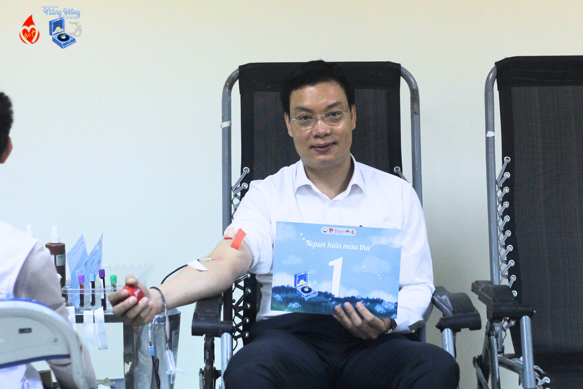 Chương trình 'Nắng hồng 2024' vận động được 379 đơn vị máu